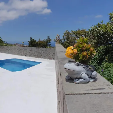 Bella Vista Los Penones Villa *